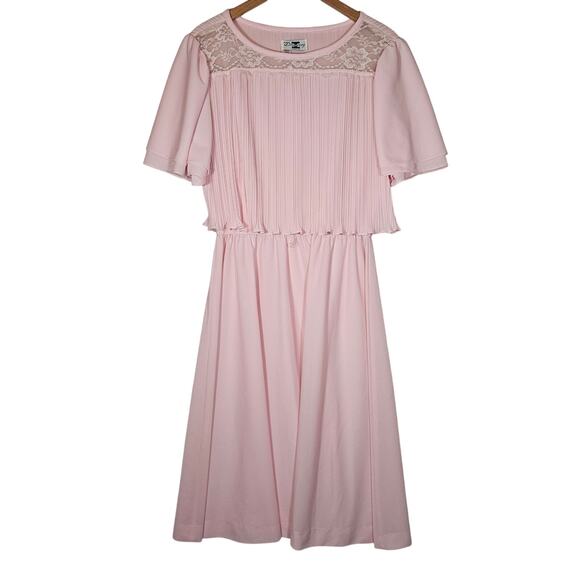 Vintage 1970s Union Made Discovery Fashions Blush Pink Pleated Midi Dress - Picture 1 of 8